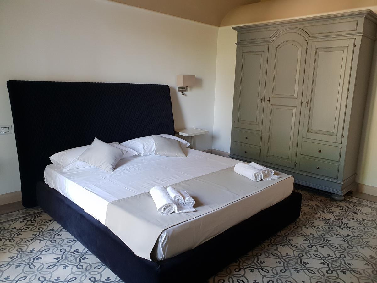 Villa Natia Mottola Ngoại thất bức ảnh